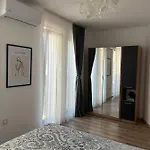 Apartment Azzurro Premium On Bulevard Bogoridi *