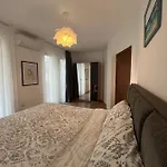 Azzurro Premium On Bulevard Bogoridi Apartment Burgas City
