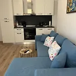 Azzurro Premium On Bulevard Bogoridi Burgas City