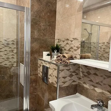 아파트 Azzurro Premium On Bulevard Bogoridi *