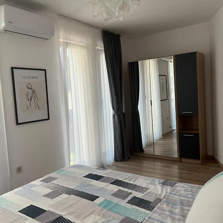 Apartman Azzurro Premium On Bulevard Bogoridi *