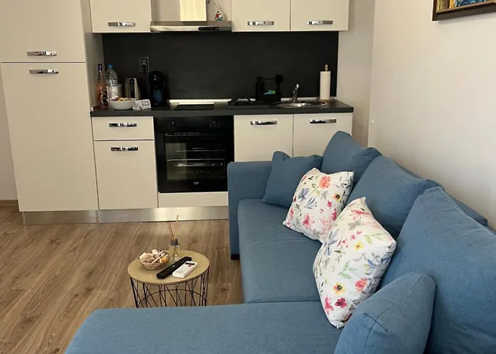 Azzurro Premium On Bulevard Bogoridi Burgas